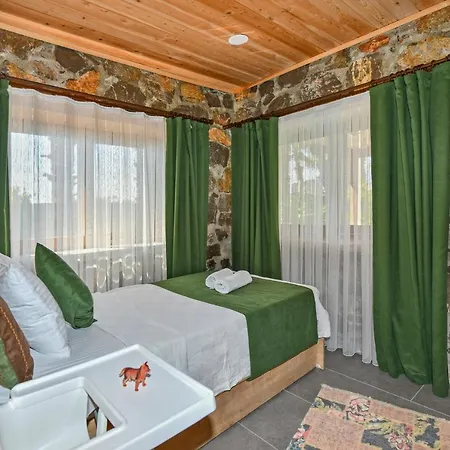 Villa Fransola, 2 Bedroom Holiday In